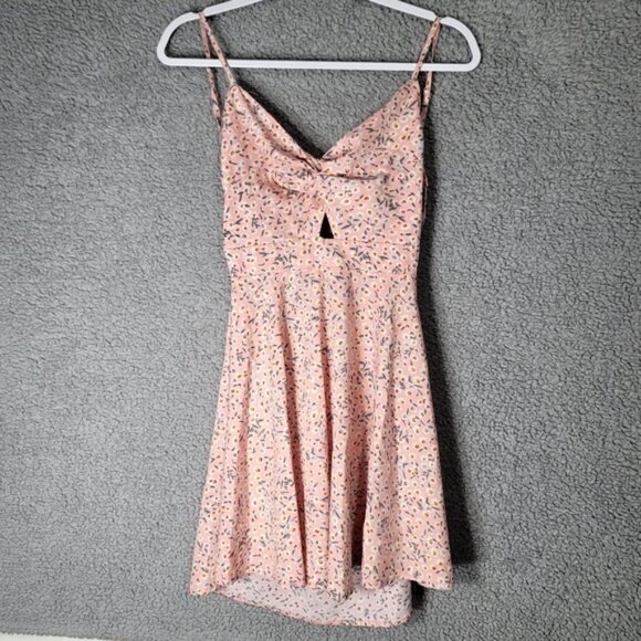 Shein Mini Dress Womens S Pink Floral Keyhole V-Neck Adjustable Straps Feminine - Picture 1 of 8